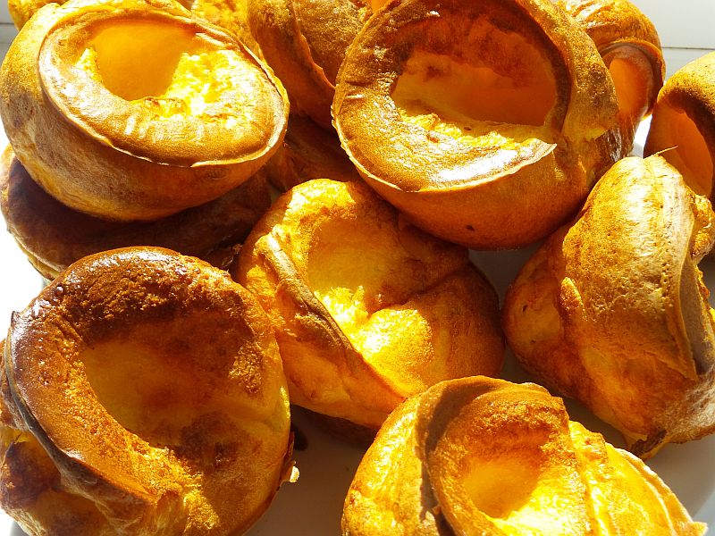 Yorkshire Puddings (Popovers) Yorkshire Puddings (Popovers)