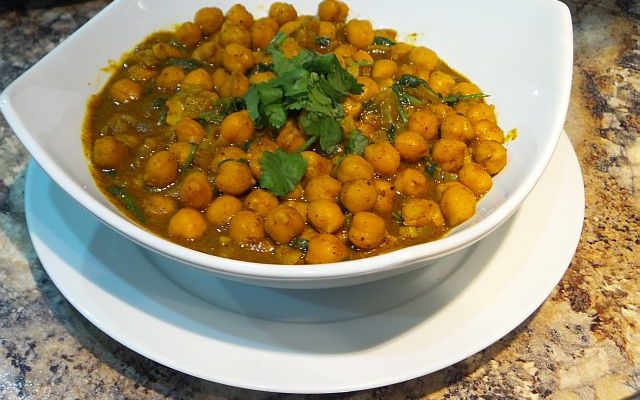 Chick Peas Curry (Curried Channa)
